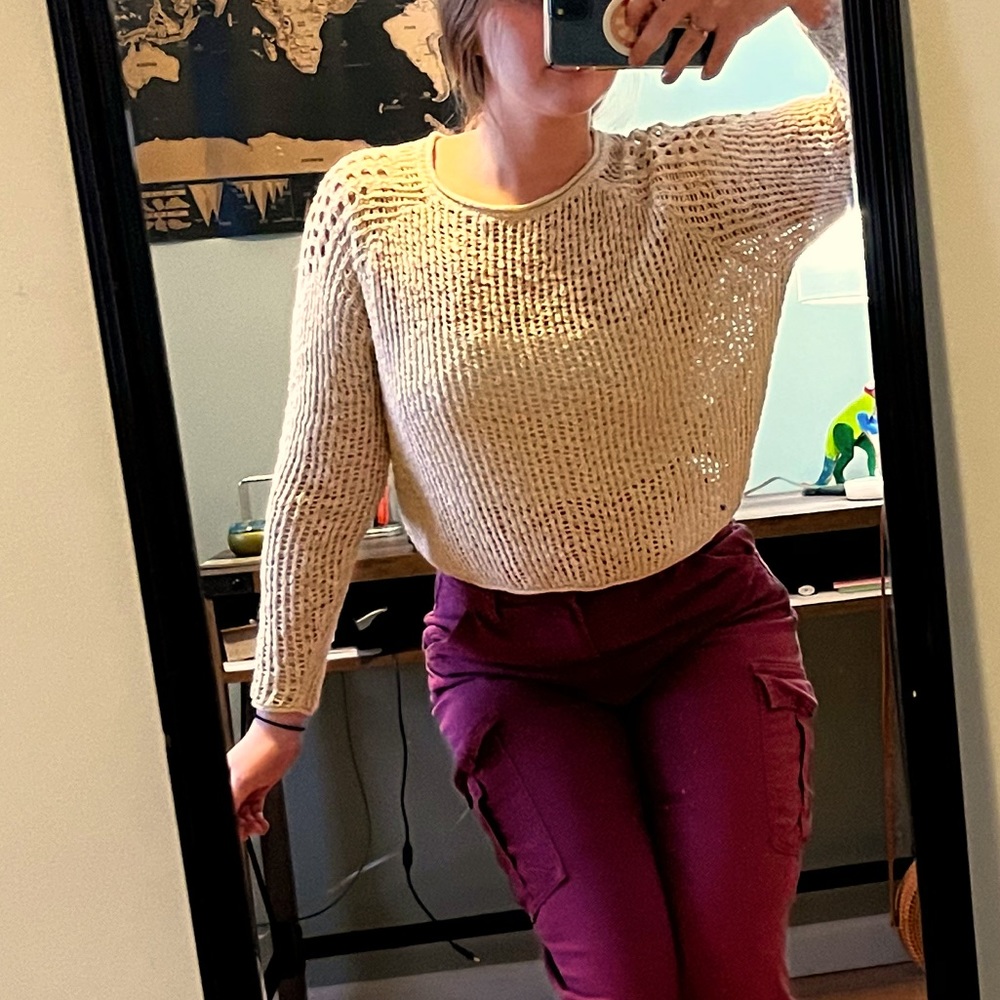Billabong open knit Small cream sweater